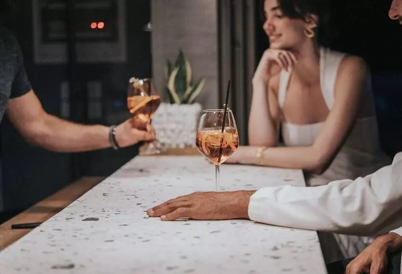 Pignolia Suites   Adults Only