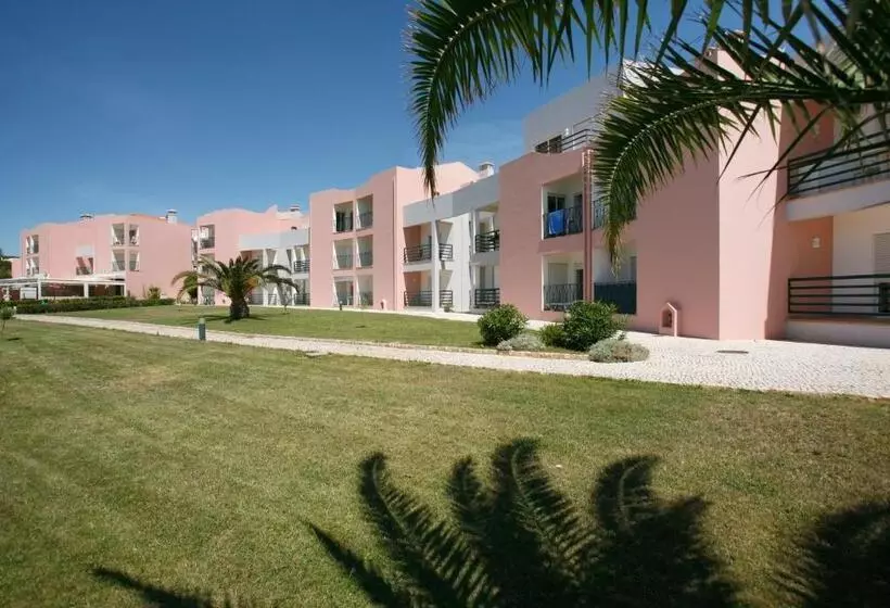 Apartamentos Coral Do Vau