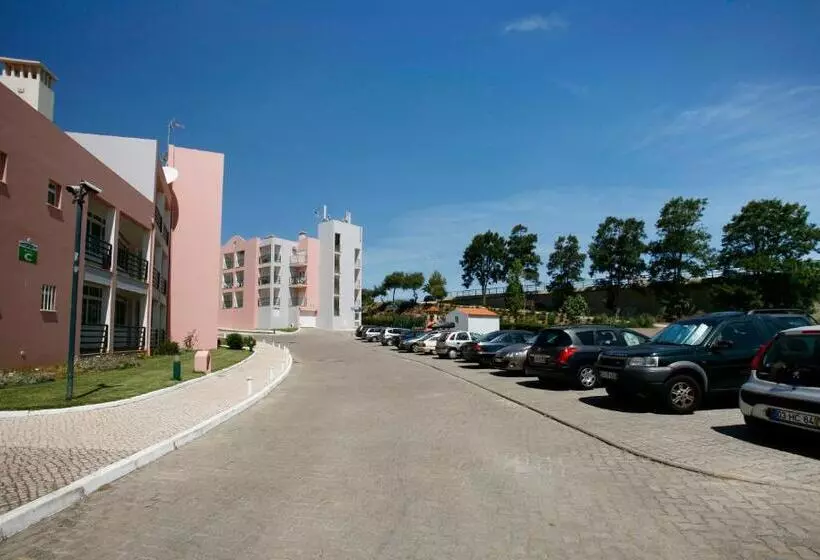 Apartamentos Coral Do Vau