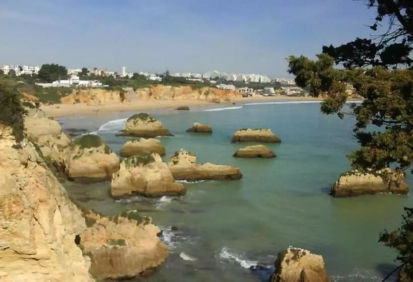 Apartamentos Coral Do Vau