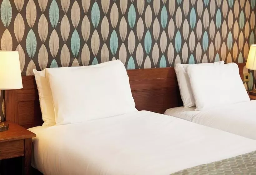 Cock Hotel By Greene King Inns