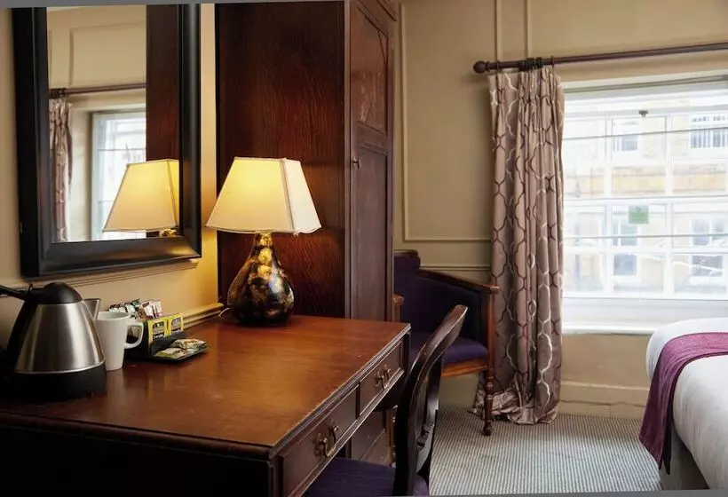 Cock Hotel By Greene King Inns