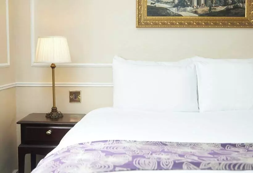 Cock Hotel By Greene King Inns