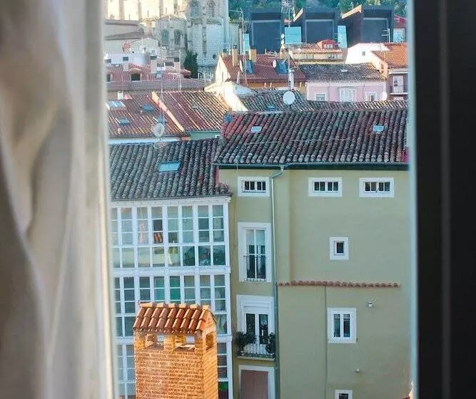 هتل Alda Entrearcos