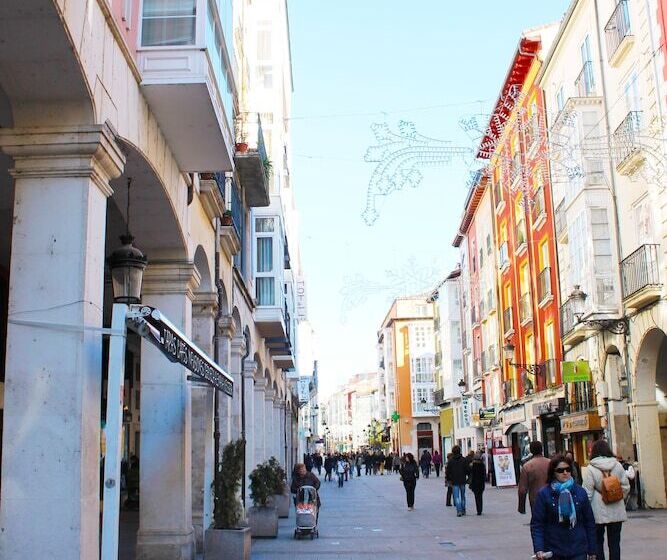 فندق Alda Entrearcos