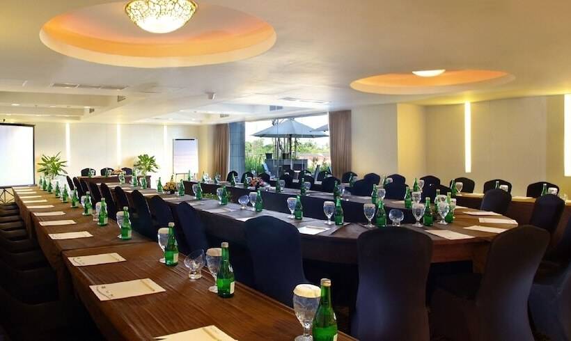 Aston Kuta Hotel And Residence