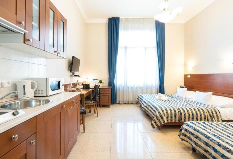 فندق Budapest Panorama Central