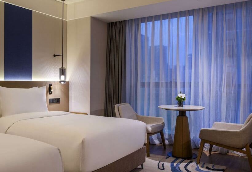 Novotel Shanghai Jingan