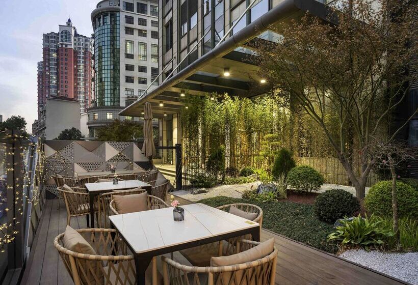 Novotel Shanghai Jingan