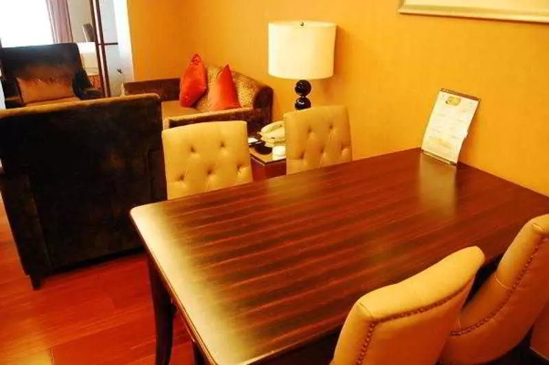 Отель Fairmont Residence Beijing