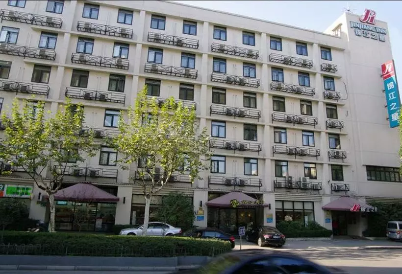 호텔 Jin Jiang Inn Hongkou Football Stadium