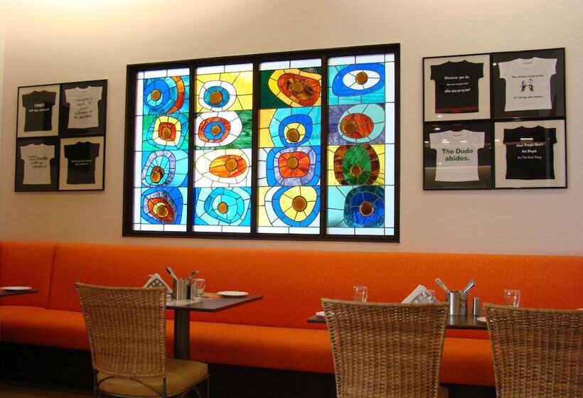 Lemon Tree Hotel Chennai