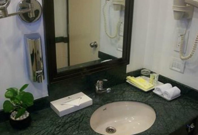 Lemon Tree Hotel Chennai