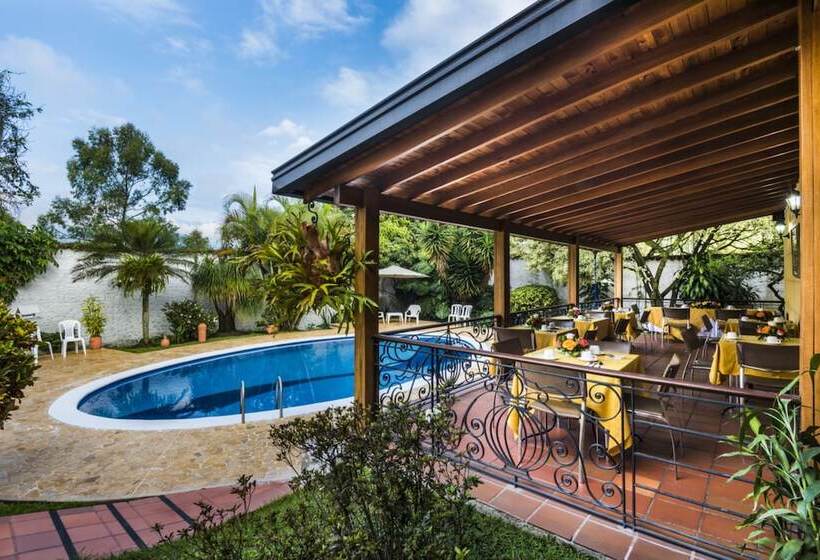 בית מלון כפרי Portales Del Campestre