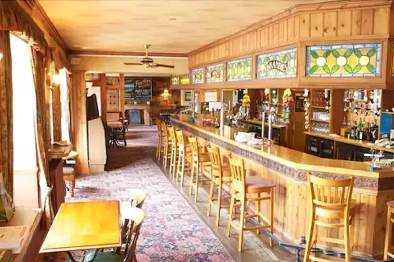 Radstock Hotel Near Bath