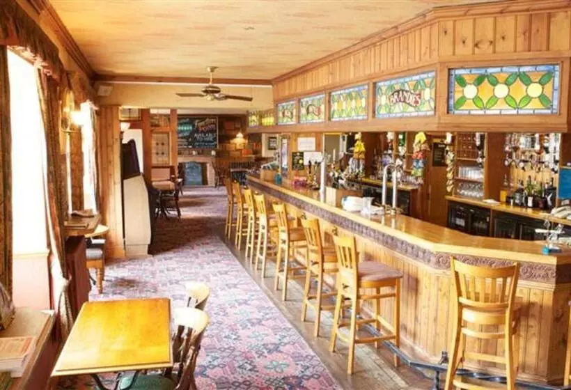 Radstock Hotel Near Bath