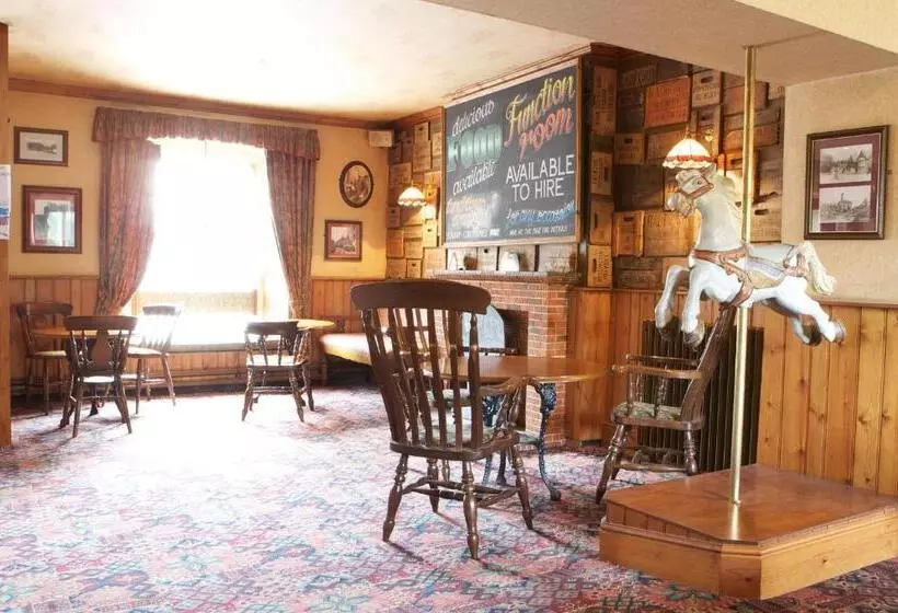 Radstock Hotel Near Bath