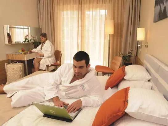 Отель Velence Resort & Spa