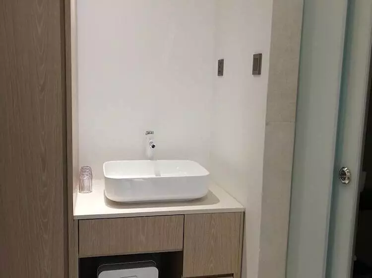 هتل Wifi Boutique