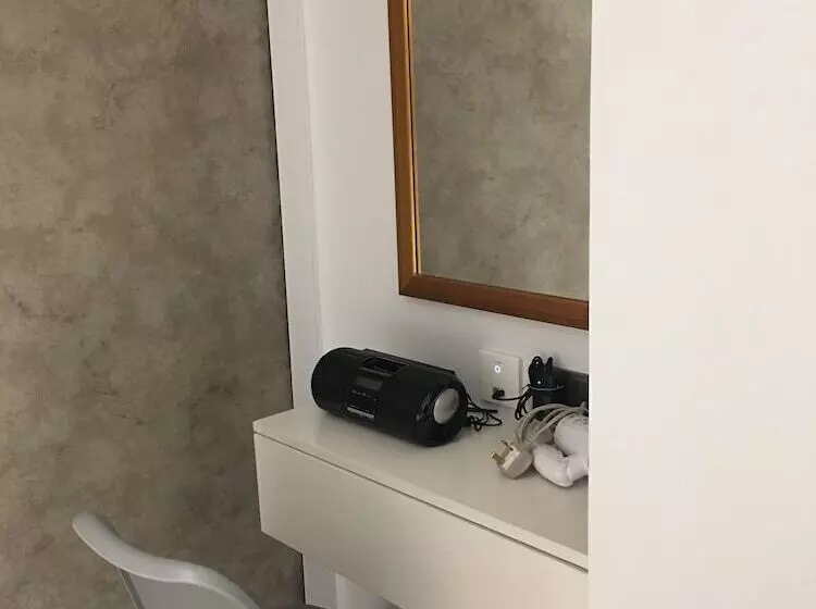 هتل Wifi Boutique