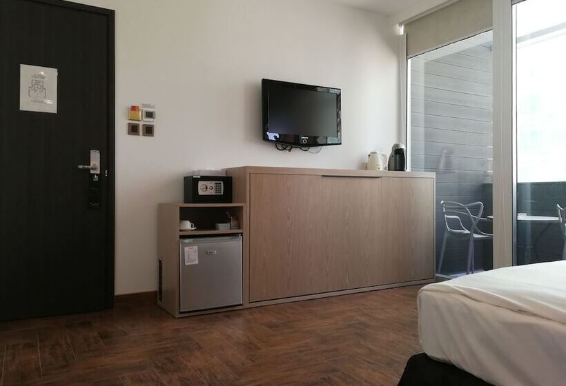 هتل Wifi Boutique