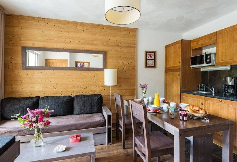 Lagrange Vacances Le Clos Saint Hilaire