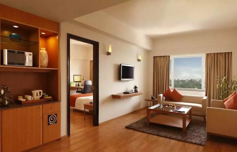 Lemon Tree Hotel Chennai