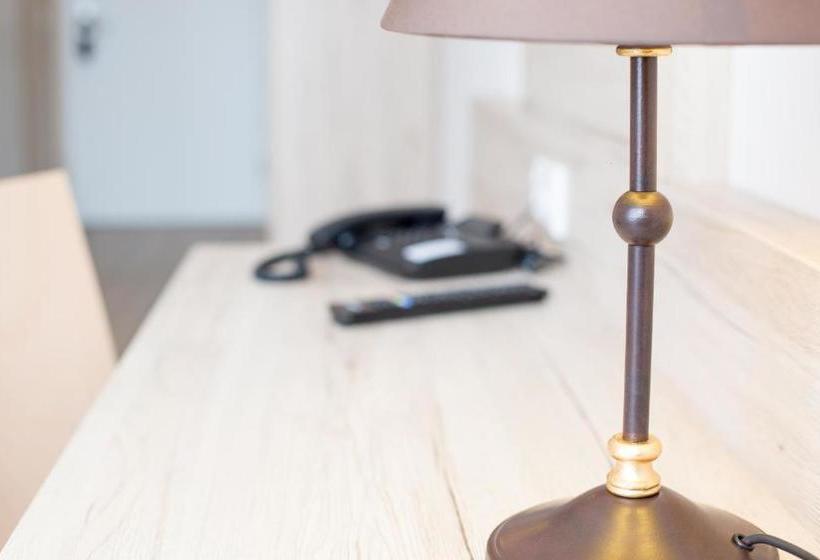 Aparthotel Altomünster   Garni