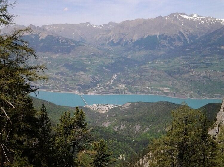 Bed and Breakfast Gîte De Boscodon