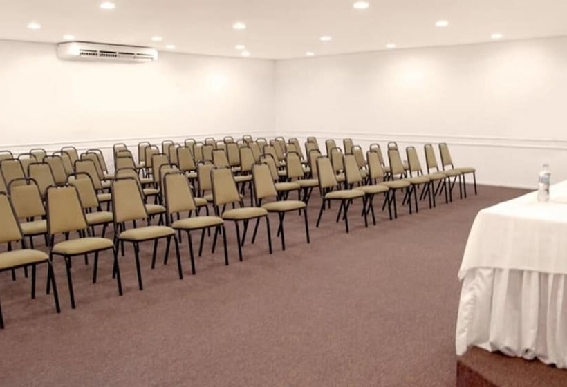 هتل Cha Prime Curitiba