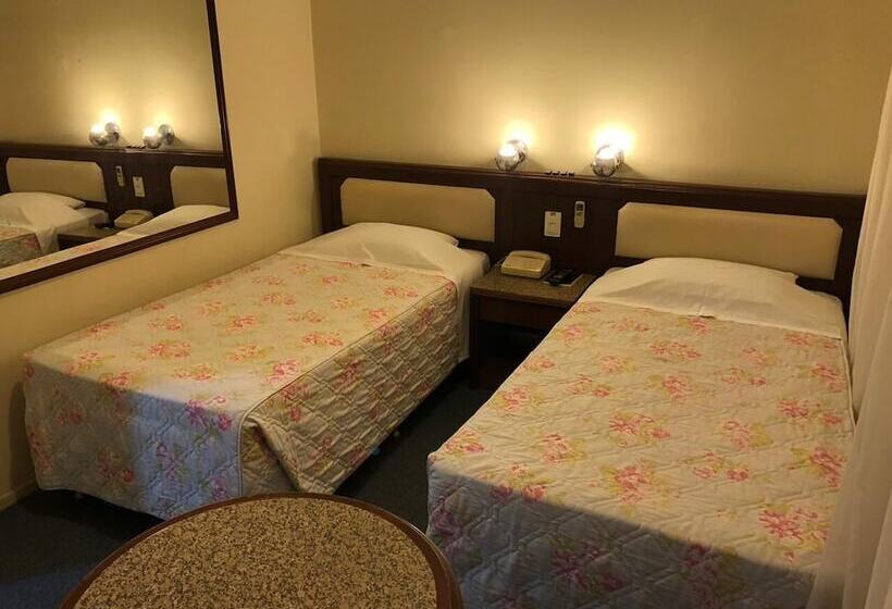 هتل Cha Prime Curitiba