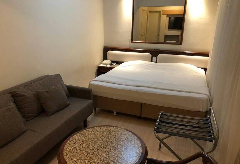 هتل Cha Prime Curitiba