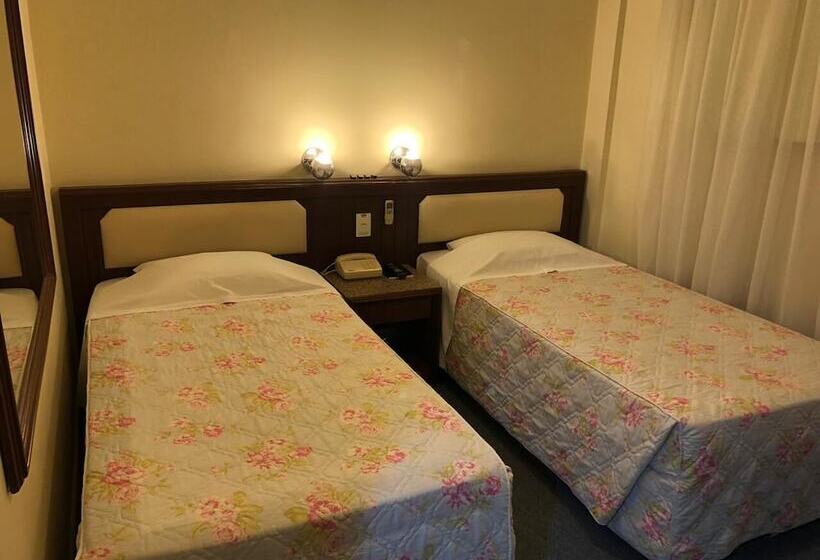 هتل Cha Prime Curitiba