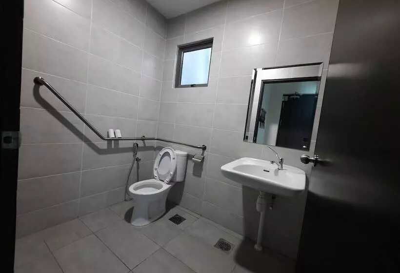 هتل Hotin Inn