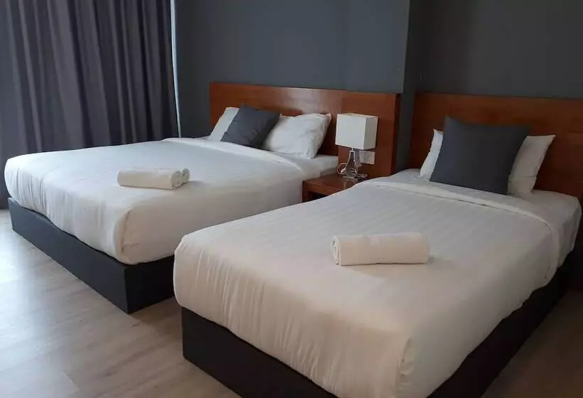هتل Hotin Inn
