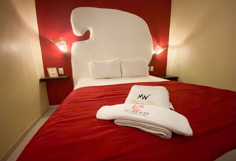 酒店 Milkyway