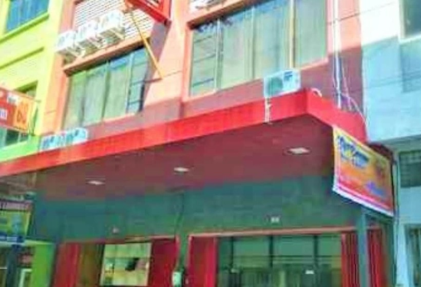 בית מלון כפרי Wisma Makassar