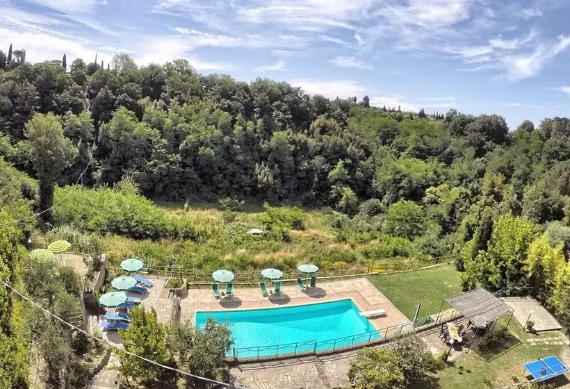 Luxurious Cottage In Palaia With Pool
