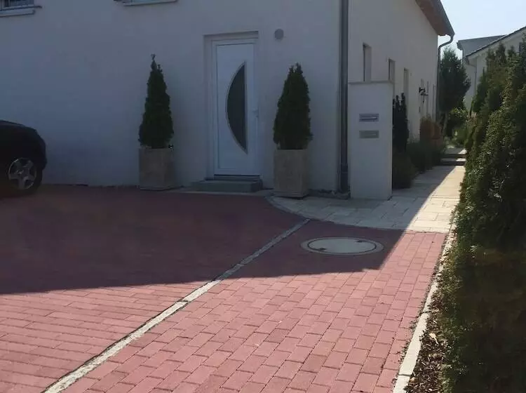 ペンション Boutique Apartment Haus