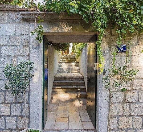 پانسیون Heritage Villa Nobile