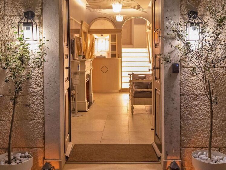 پانسیون Heritage Villa Nobile