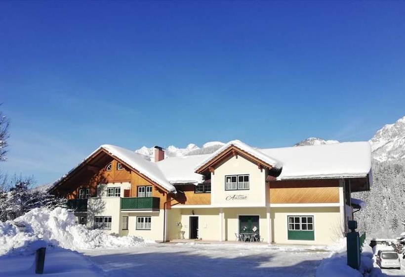 ペンション Landhaus Auszeit