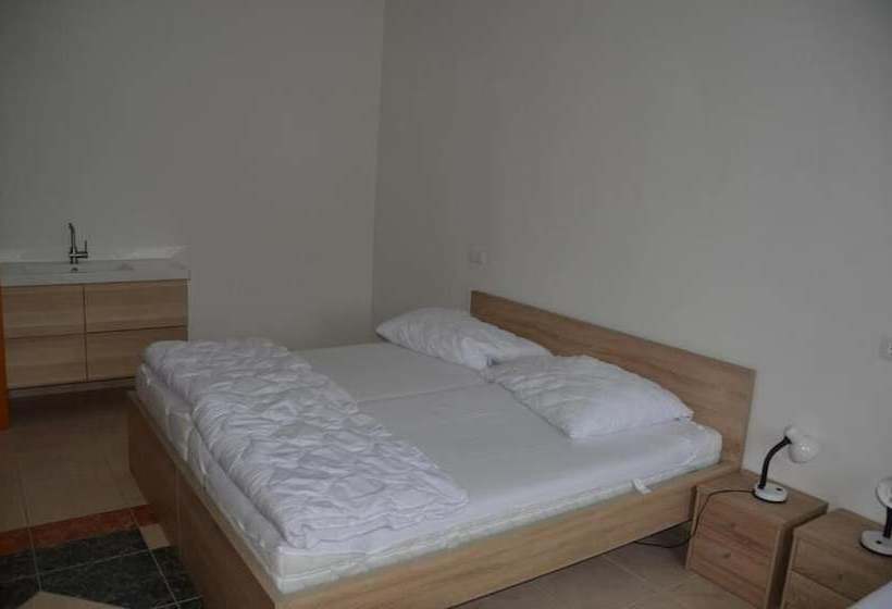 ペンション Landhaus Auszeit