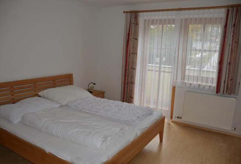 ペンション Landhaus Auszeit