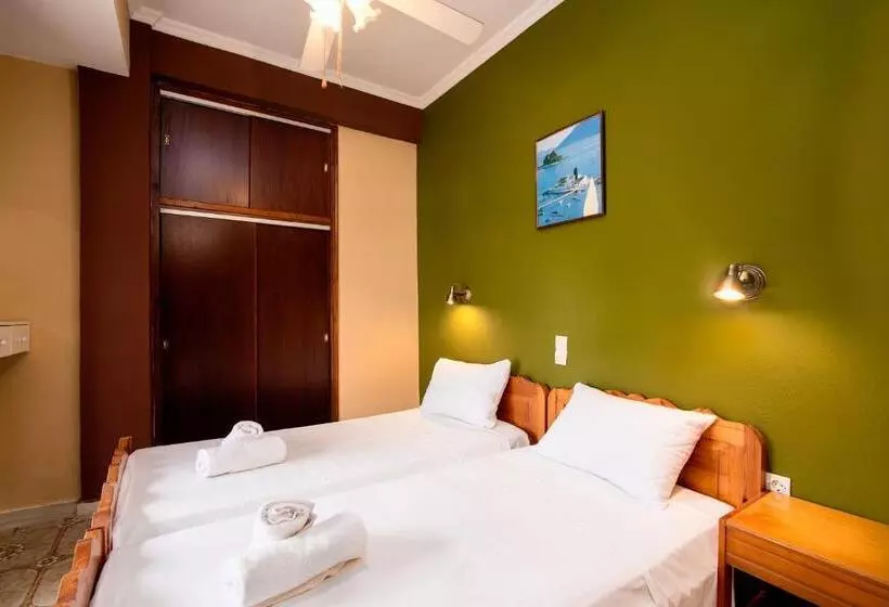 پانسیون Southgate Apartments