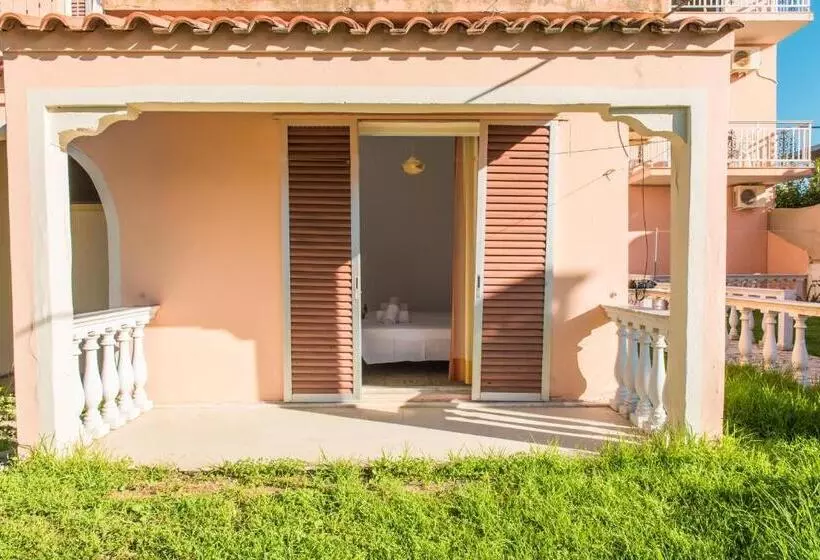 پانسیون Southgate Apartments