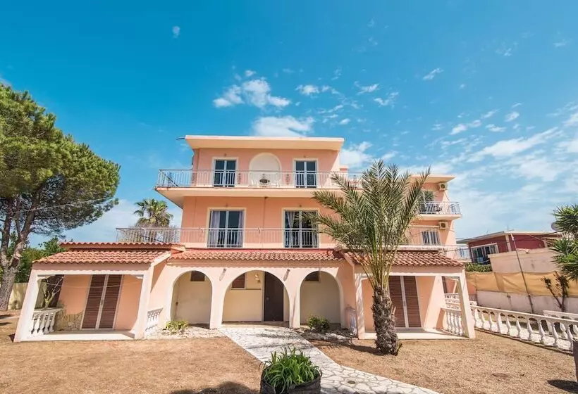 پانسیون Southgate Apartments