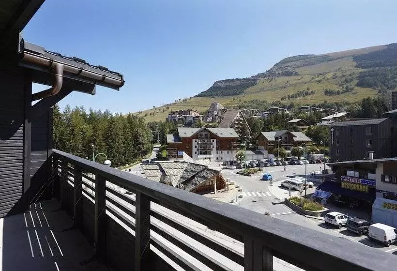 Résidence Néméa Le Hameau   Les Deux Alpes