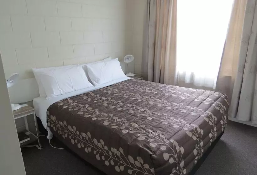 Culverden Court Motel