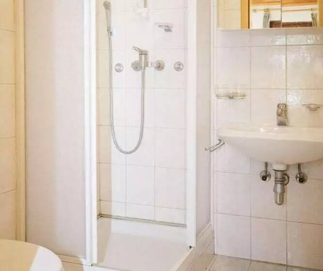 هتل Apartmajska Hiša Muštrinka